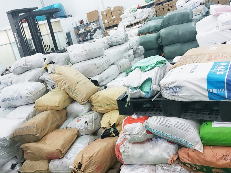 CÔNG TY TNHH SẢN XUẤT THƯƠNG MẠI DỊCH VỤ THI THI PACKAGING